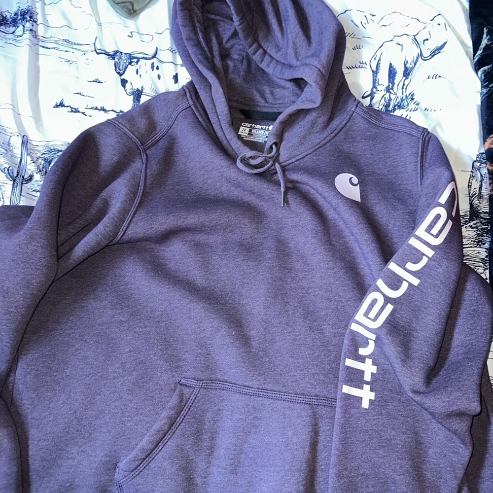 Carhartt Men's Hoodie in Deep Purple